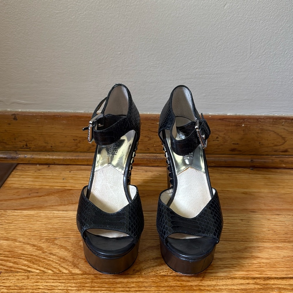 MICHAEL KORS - Women’s Wedge Heel - Size 5.5